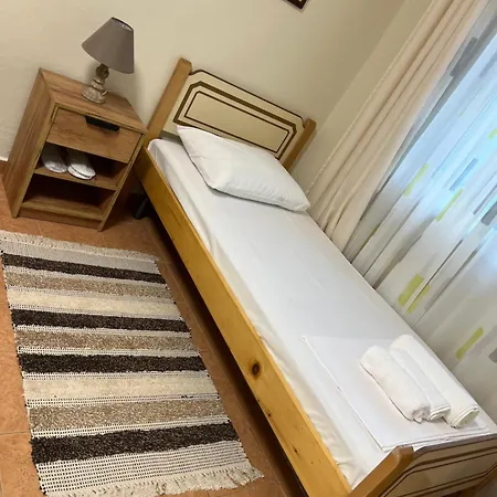 公寓 Tirana's Nest 地拉那