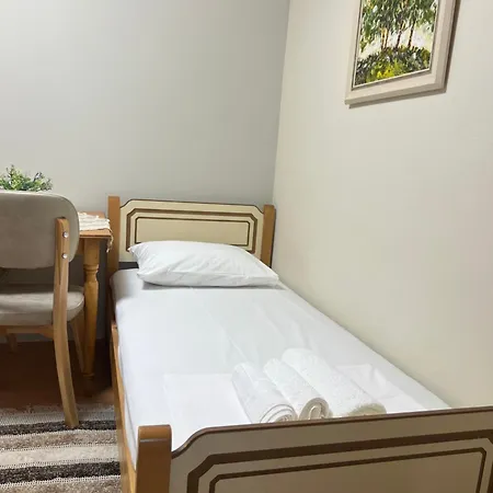 Apartament Tirana's Nest *